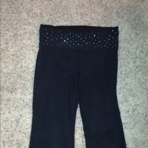 VS PINK YOGA PANTS WITH RHINESTONES